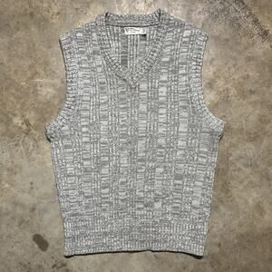 Vintage 70s Keen Man Beige Pattern Knit Acrylic Sweater Vest